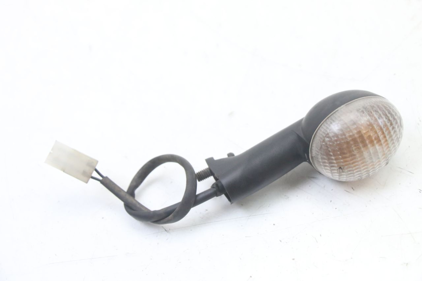 photo de HINTEN RECHTS BLINKER PEUGEOT LUDIX ONE 50 (2005 - 2008) - Zoom auf Gebrauchszustand