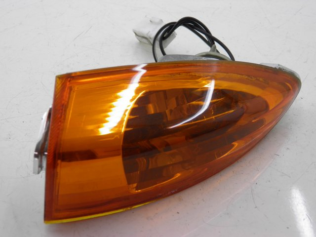 photo de HINTEN RECHTS BLINKER PIAGGIO FLY 100 (2006 - 2010) - Hauptansicht