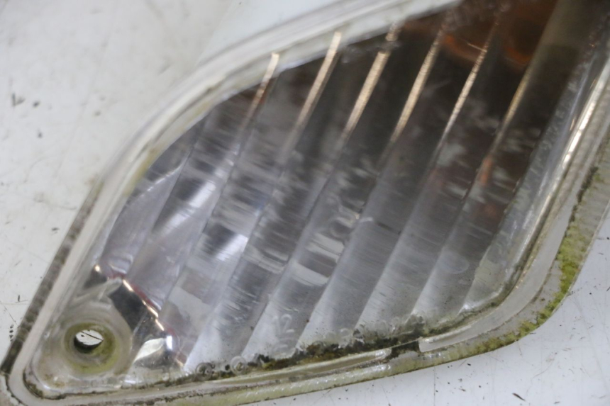 photo de HINTEN RECHTS BLINKER PIAGGIO VESPA GRANTURISMO 200 (2004 - 2005) - Detailansicht des Bauteils