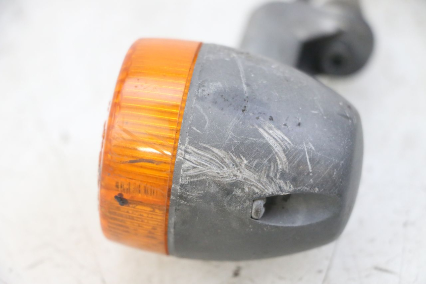 photo de HINTEN RECHTS BLINKER APRILIA RALLY AC 50 (1995 - 2004) - Details der Befestigungspunkte