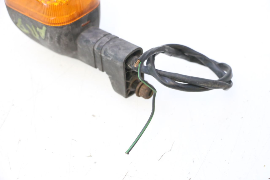 photo de HINTEN RECHTS BLINKER MZ RT 125 (2000 - 2008) - Zoom auf Gebrauchszustand