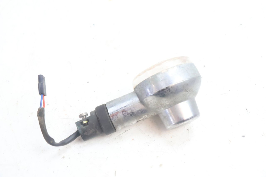 photo de HINTEN RECHTS BLINKER APRILIA SCARABEO GT 125 (1999 - 2007) - Technische Nahaufnahme