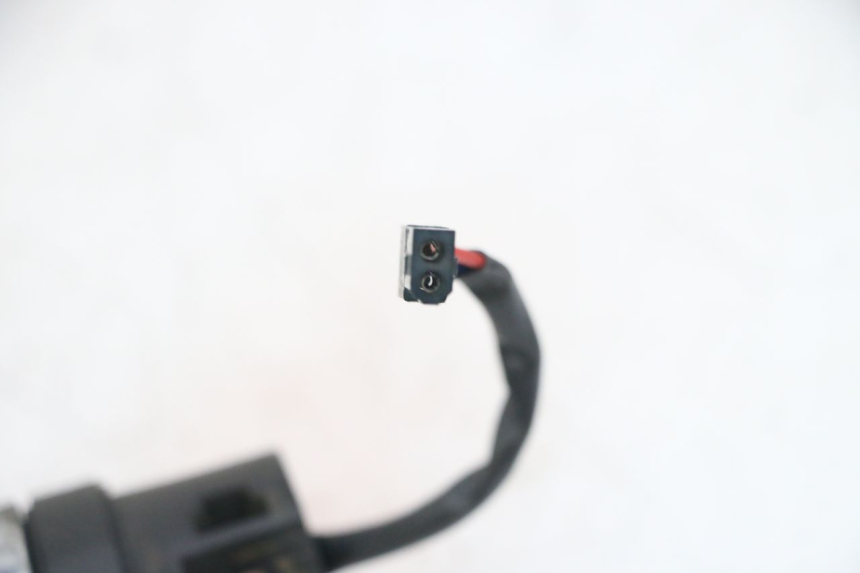 photo de HINTEN RECHTS BLINKER APRILIA SCARABEO GT TOURING 125 (1999 - 2005) - Zoom auf Gebrauchszustand