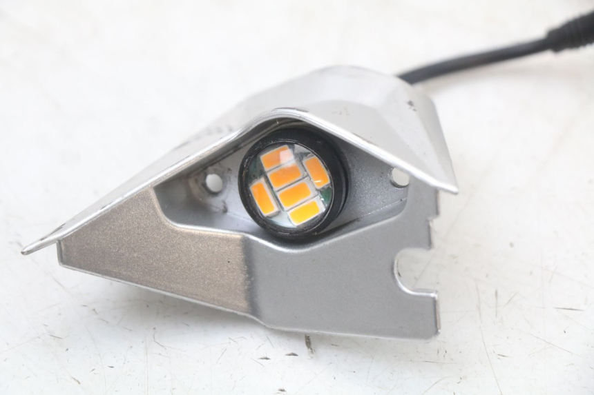 photo de HINTEN RECHTS BLINKER DUALTRON TOGO PLUS 1 - Zoom auf Gebrauchszustand