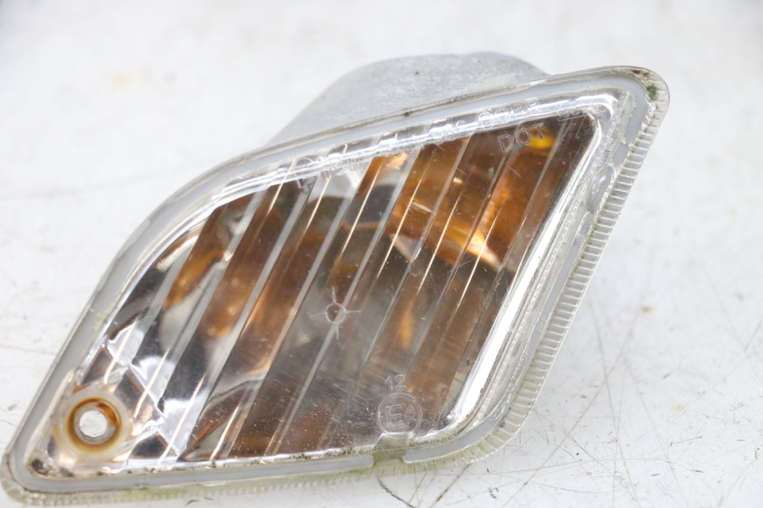 photo de RECHTER HINTERER BLINKER PIAGGIO VESPA GTS SUPER IE 125 (2009 - 2016) - Detailansicht des Bauteils