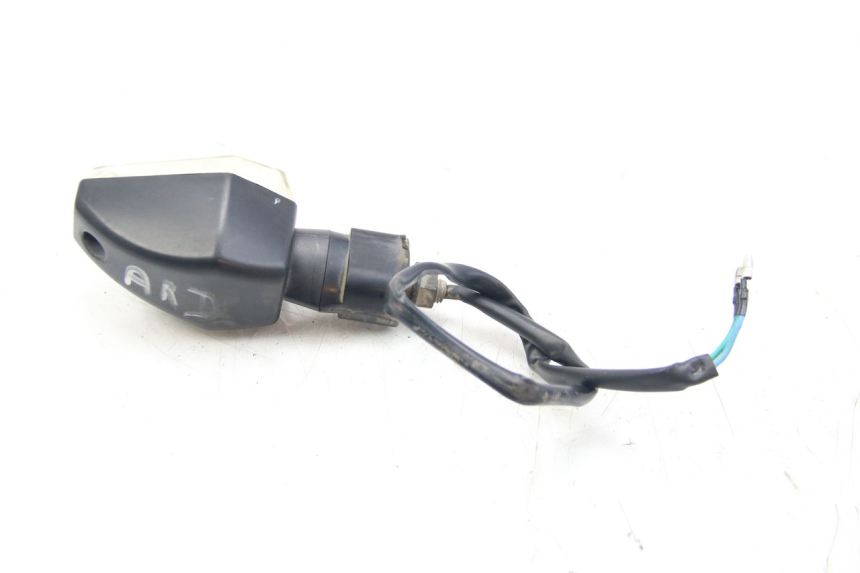 photo de RECHTER HINTERER BLINKER SYM WOLF SB 125 (2011 - 2018) - Technische Nahaufnahme