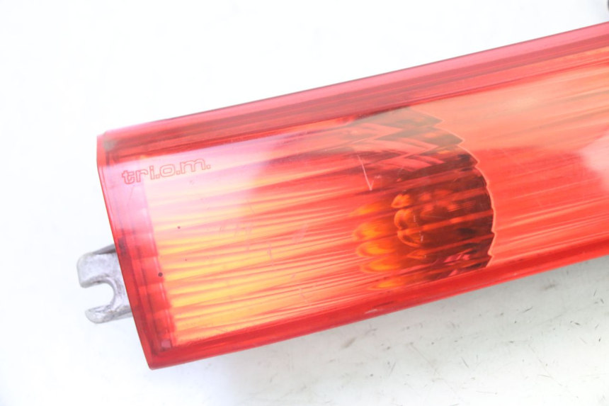 photo de RECHTER HINTERER BLINKER PIAGGIO X8 125 (2004 - 2007) - Detailansicht des Bauteils