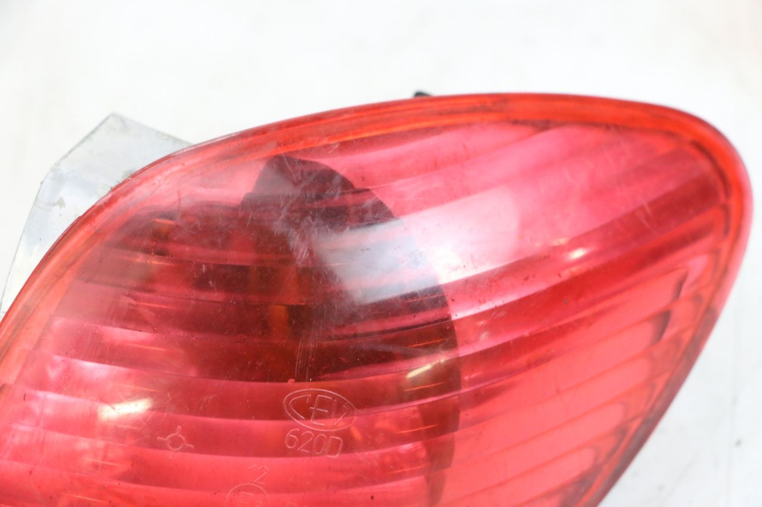 photo de RECHTER HINTERER BLINKER PIAGGIO X9 125 (2000 - 2003) - Zoom auf Gebrauchszustand