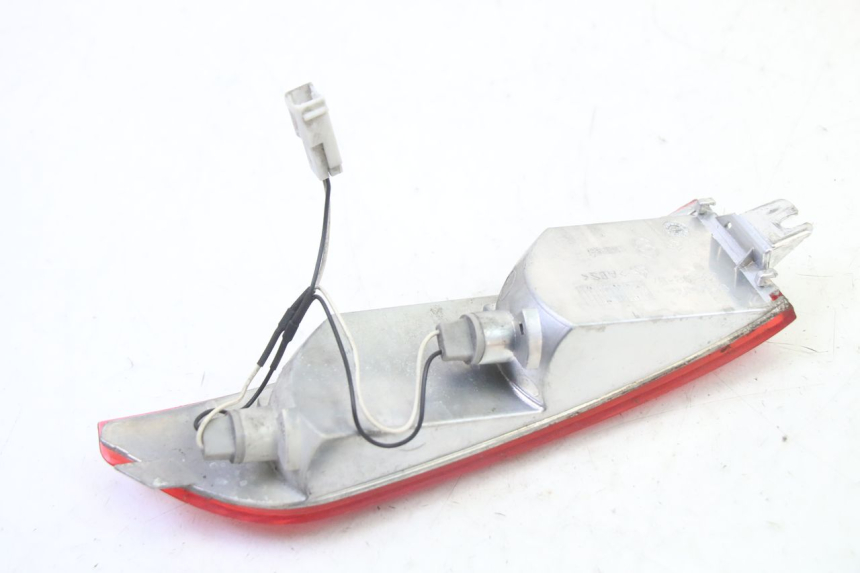 photo de RECHTER HINTERER BLINKER PIAGGIO XEVO - X EVO 125 (2007 - 2017) - Details der Befestigungspunkte