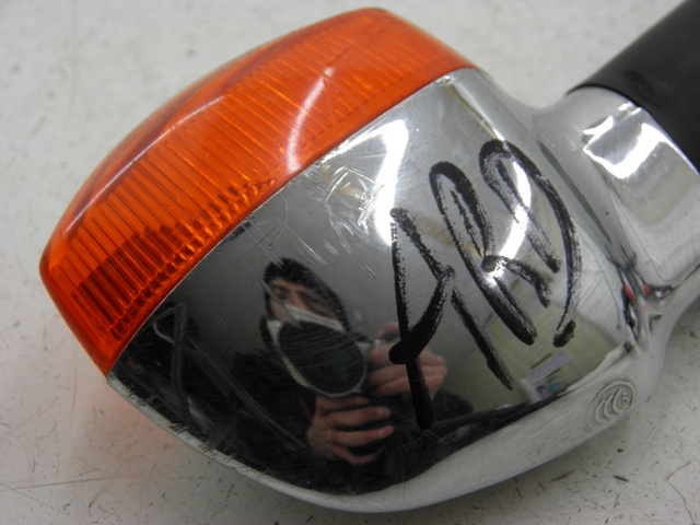 photo de HINTEN RECHTS BLINKER YAMAHA YBR CUSTOM 125 (2008 - 2010) - Detailansicht des Bauteils