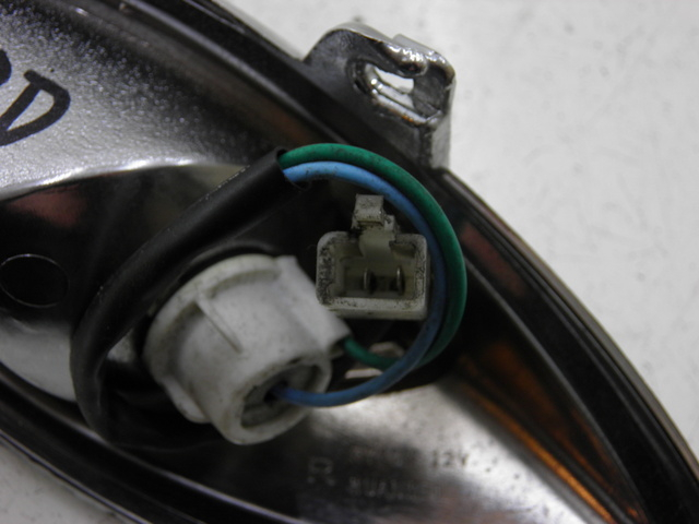 photo de HINTEN RECHTS BLINKER YAMASAKI YM50QT-N3 RETRO 50 (2012 - 2014) - Alternative Perspektive