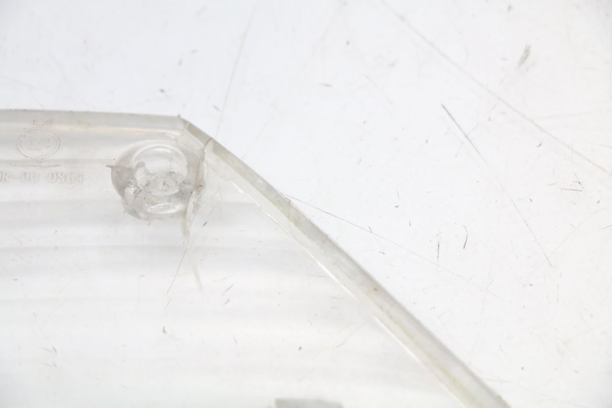 photo de RECHTER HINTERER BLINKER PIAGGIO ZIP 2T 50 (2009 - 2019) - Details der Befestigungspunkte