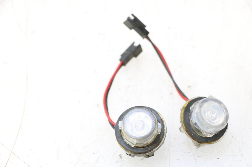 photo de HINTEN BLINKER JM MOTORS EVOLIS 4T 50 (2018 - 2022) - Zoom auf Gebrauchszustand