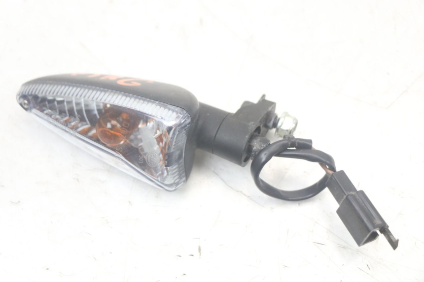 photo de LINKS HINTEN BLINKER YAMAHA AEROX 2T 50 (2013 - 2017) - Zoom auf Gebrauchszustand