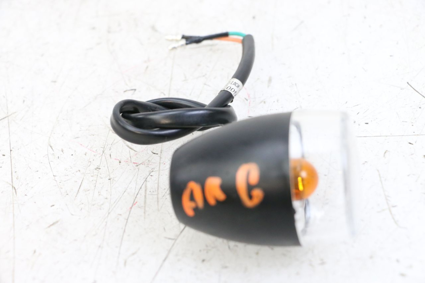 photo de LINKS HINTEN BLINKER KYMCO AGILITY 4T 50 (2018 - 2022) - Technische Nahaufnahme