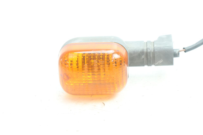 photo de LINKS HINTEN BLINKER BMW C1 125 (2000 - 2003) - Zoom auf Gebrauchszustand