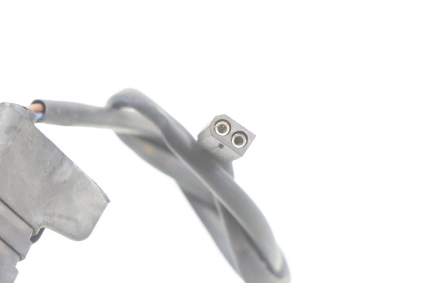 photo de LINKS HINTEN BLINKER BMW C1 125 (2000 - 2003) - Details der Befestigungspunkte