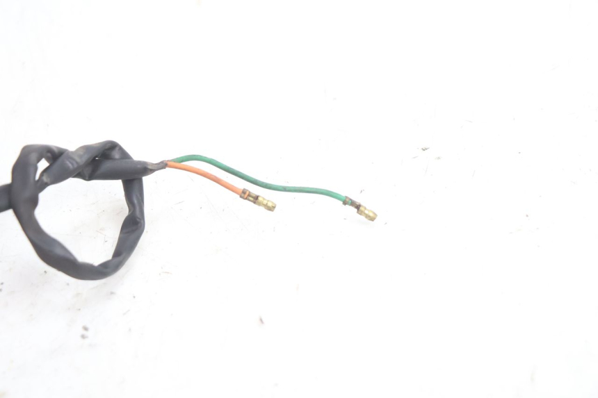 photo de HINTEN LINKS BLINKER HONDA CB TWO FIFTY 250 (1991 - 2002) - Zoom auf Gebrauchszustand