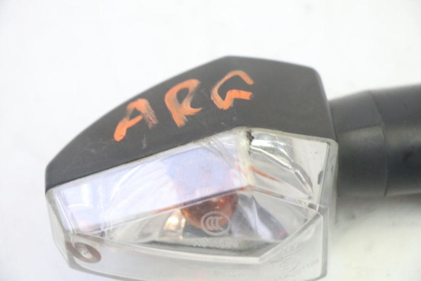 photo de LINKS HINTEN BLINKER SYM CROX 4T 50 (2016 - 2023) - Zoom auf Gebrauchszustand