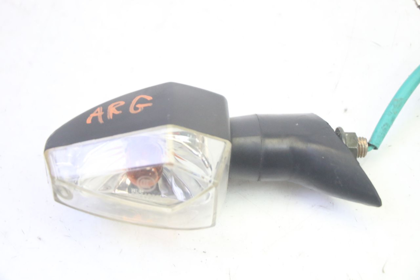 photo de LINKS HINTEN BLINKER SYM CROX 4T 50 (2016 - 2023) - Zoom auf Gebrauchszustand