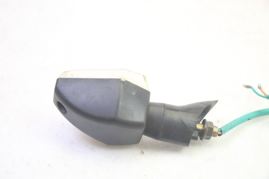 photo de LINKS HINTEN BLINKER SYM CROX 4T 50 (2016 - 2023) - Technische Nahaufnahme