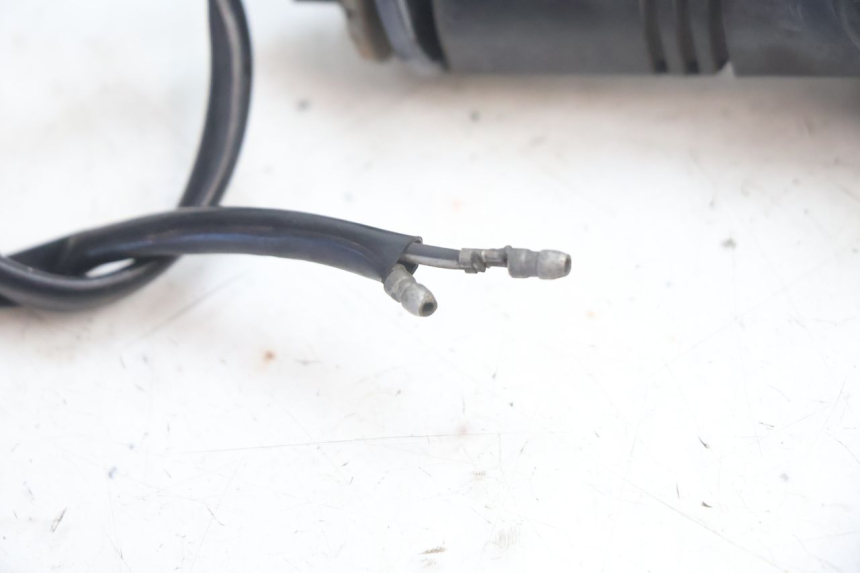 photo de HINTEN LINKS BLINKER SUZUKI DR S 600 (1985 - 1989) - Details der Befestigungspunkte