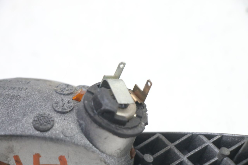 photo de HINTEN LINKS BLINKER PEUGEOT ELYSEO 125 (1999 - 2004) - Oberflächenzustand und Material