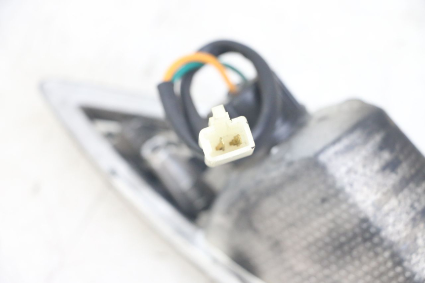 photo de LINKS HINTEN BLINKER SYM FIDDLE 3 III 125 (2014 - 2020) - Technische Nahaufnahme