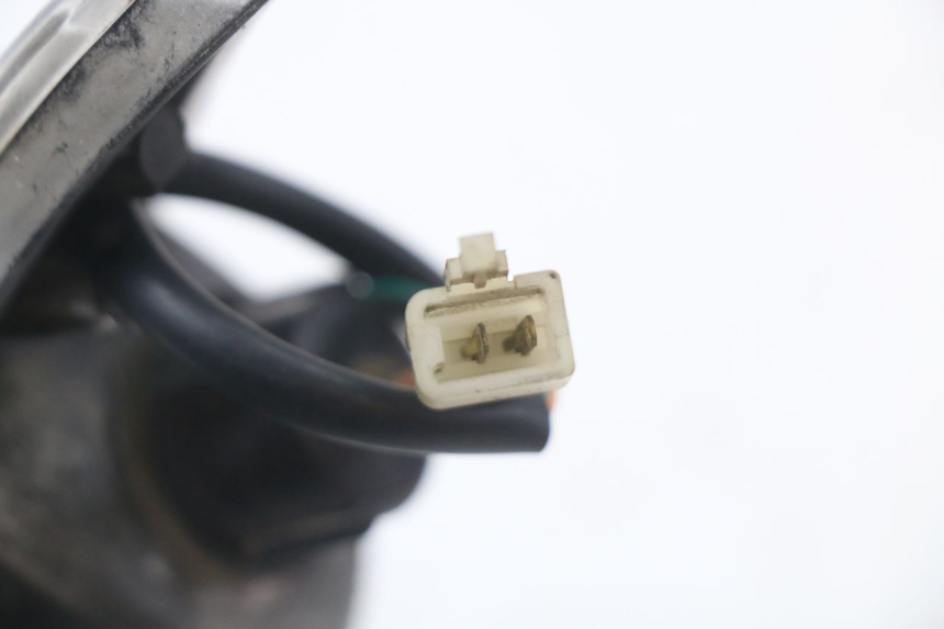 photo de HINTEN LINKS BLINKER SYM FIDDLE 3 III 50 (2014 - 2020) - Details der Befestigungspunkte