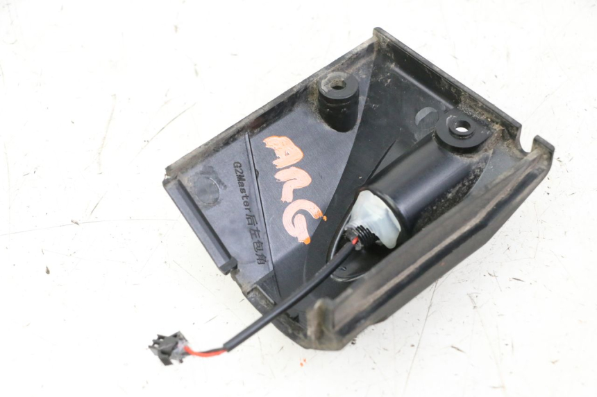 photo de HINTEN LINKS BLINKER KUKIRIN G2 MASTER 1 - Technische Nahaufnahme