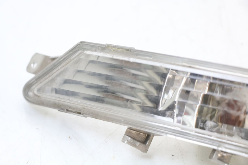 photo de HINTEN LINKS BLINKER PEUGEOT GEOPOLIS RS 125 (2007 - 2009) - Detailansicht des Bauteils