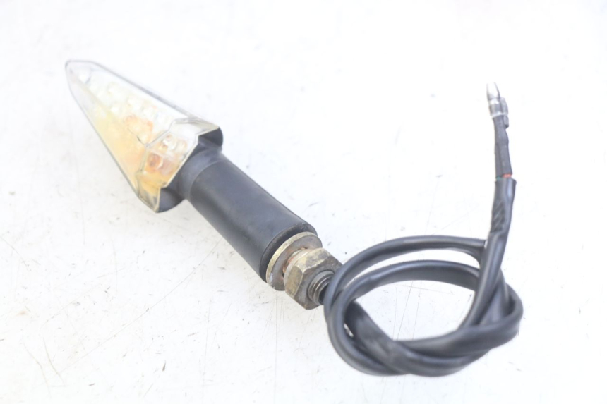 photo de LINKS HINTEN BLINKER NECO GPX 4T 50 (2018 - 2022) - Alternative Perspektive