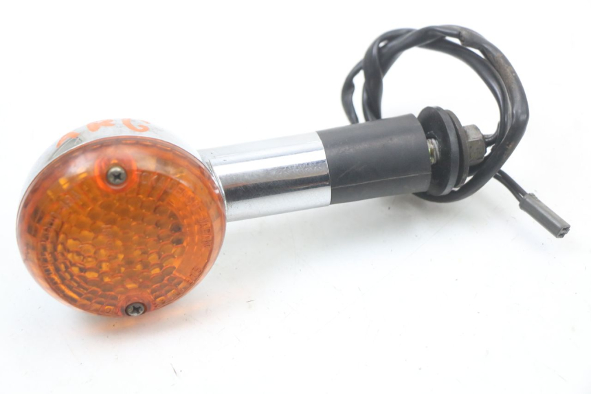 photo de HINTEN LINKS BLINKER SUZUKI GZ MARAUDER 125 (1998 - 2004) - Hauptansicht