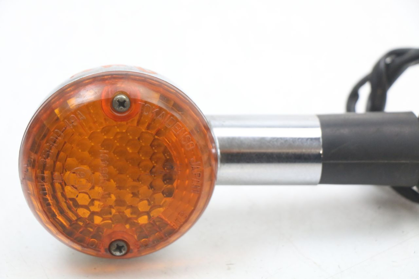 photo de HINTEN LINKS BLINKER SUZUKI GZ MARAUDER 125 (1998 - 2004) - Detailansicht des Bauteils