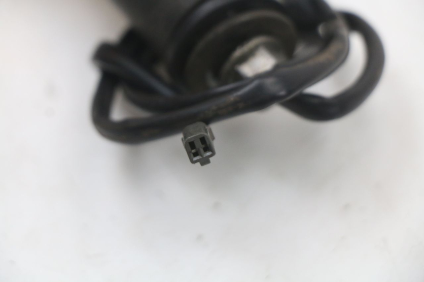 photo de HINTEN LINKS BLINKER SUZUKI GZ MARAUDER 125 (1998 - 2004) - Details der Befestigungspunkte