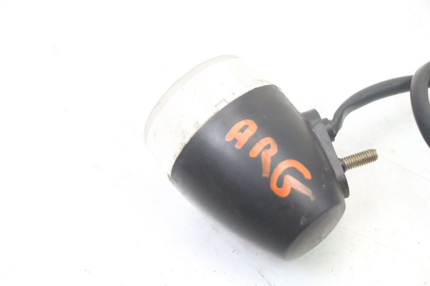 photo de LINKS HINTEN BLINKER KYMCO AGILITY 4T 50 (2018 - 2022) - Technische Nahaufnahme