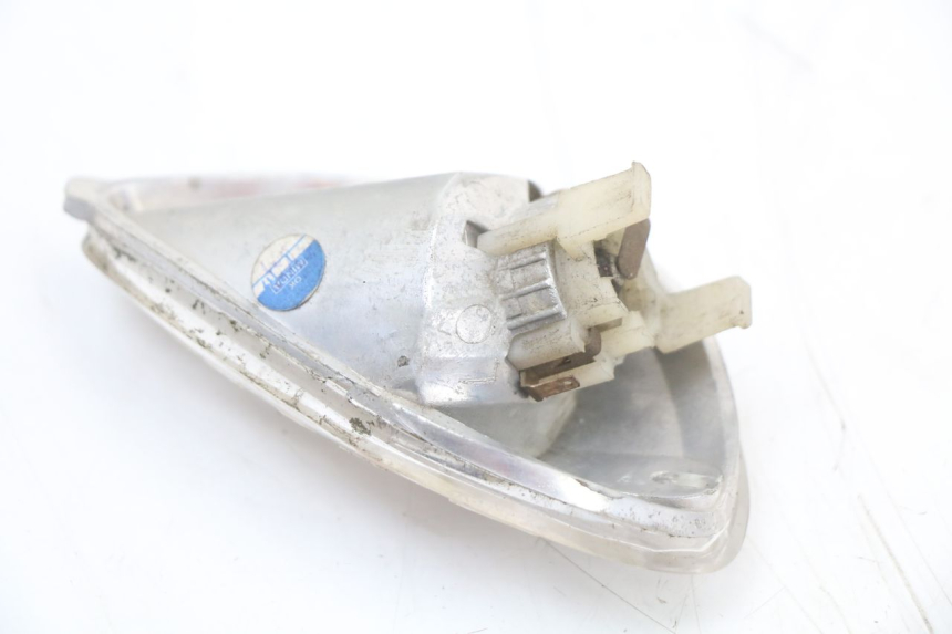 photo de HINTEN LINKS BLINKER PIAGGIO LIBERTY 4T 50 (2018 - 2021) - Zoom auf Gebrauchszustand