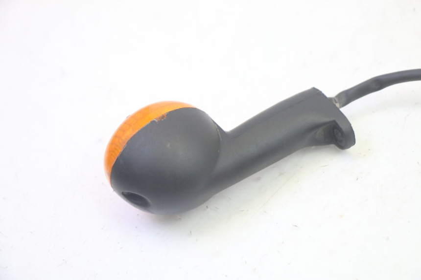 photo de LINKS HINTEN BLINKER PEUGEOT LUDIX 50 (2005 - 2007) - Alternative Perspektive