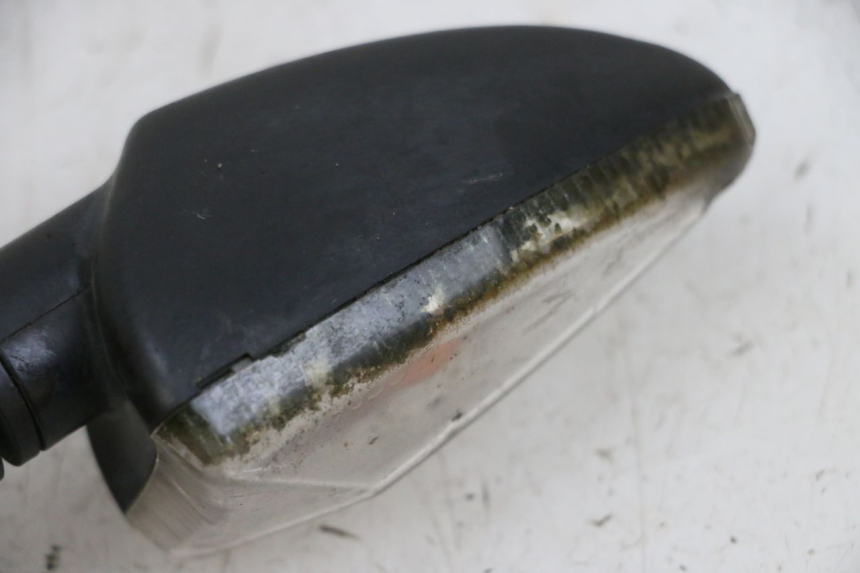 photo de HINTEN LINKS BLINKER PIAGGIO NEW TYPHOON 50 (2018 - 2021) - Zoom auf Gebrauchszustand