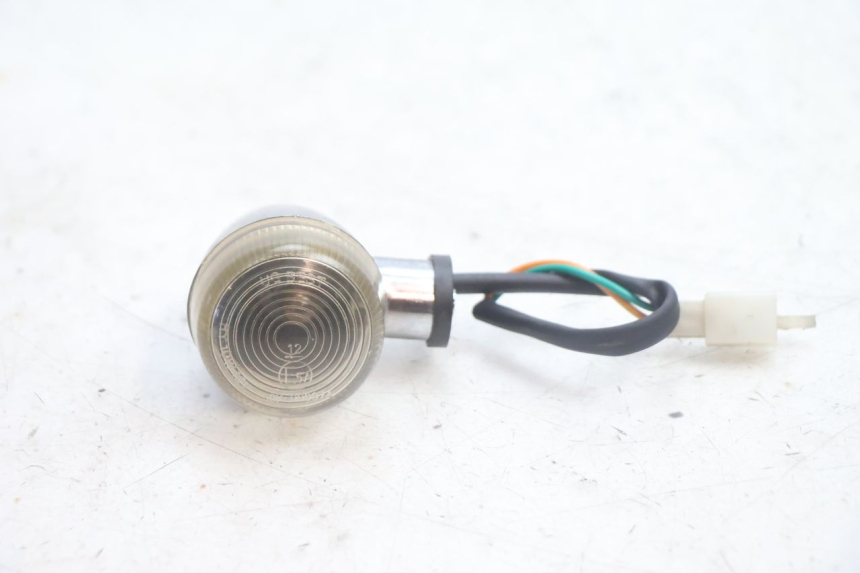 photo de HINTEN LINKS BLINKER JM MOTORS OLDIES 4T 50 (2020 - 2026) - Detailansicht des Bauteils