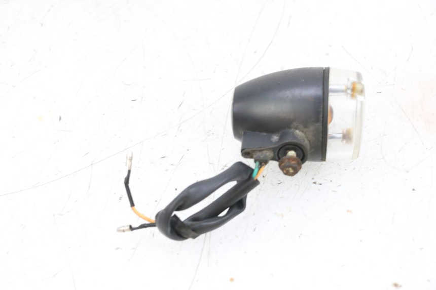 photo de HINTEN LINKS BLINKER SYM ORBIT 2 50 (2008 - 2014) - Technische Nahaufnahme