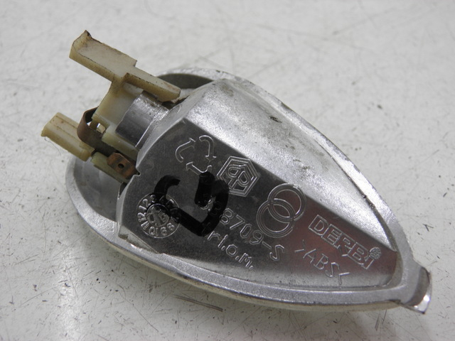 photo de HINTEN LINKS BLINKER PIAGGIO LIBERTY 2T 50 (2004 - 2008) - Gesamtansicht des Produkts