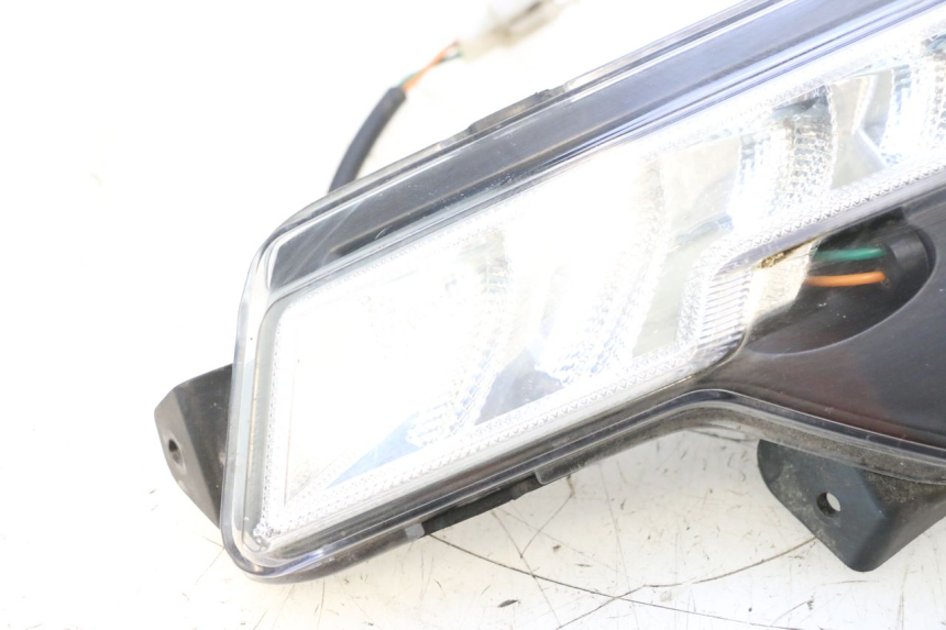 photo de HINTEN LINKS BLINKER EFUN PUSA 1 - Detailansicht des Bauteils