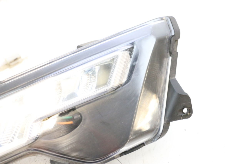 photo de HINTEN LINKS BLINKER EFUN PUSA 1 - Zoom auf Gebrauchszustand