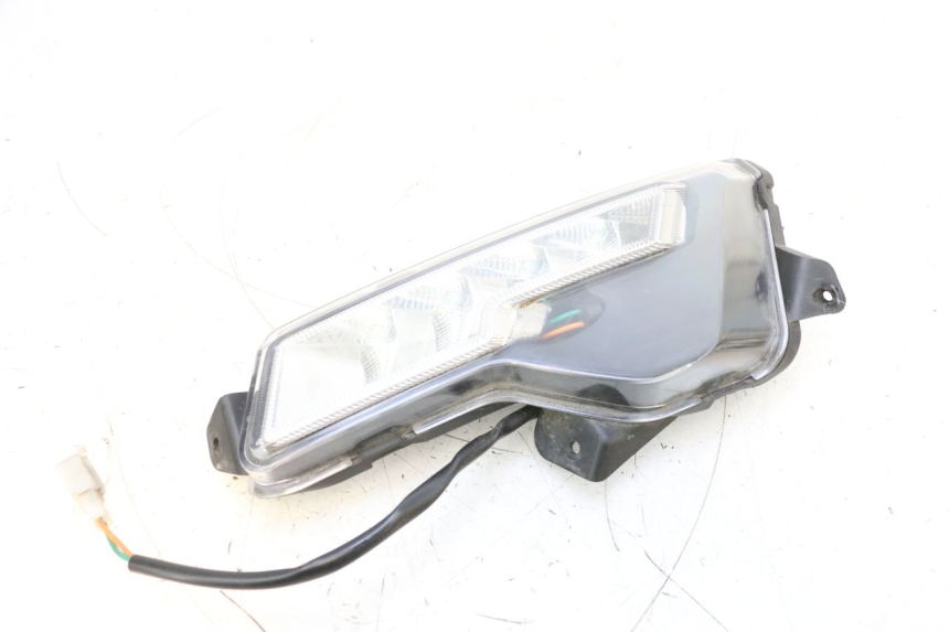 photo de HINTEN LINKS BLINKER EFUN PUSA 1 - Alternative Perspektive
