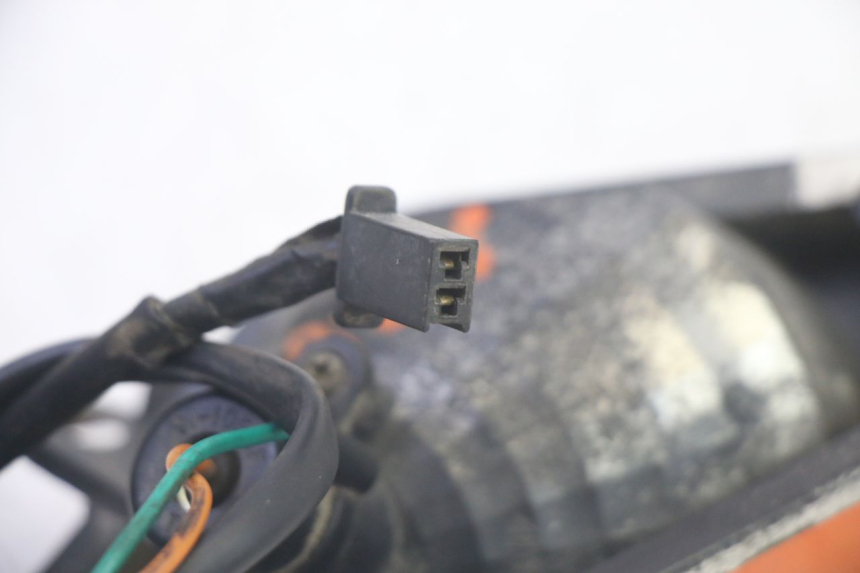 photo de HINTEN LINKS BLINKER DAELIM S1 125 (2007 - 2016) - Details der Befestigungspunkte