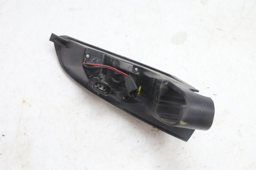 photo de HINTEN LINKS BLINKER PEUGEOT SATELIS 125 (2013 - 2018) - Gesamtansicht des Produkts