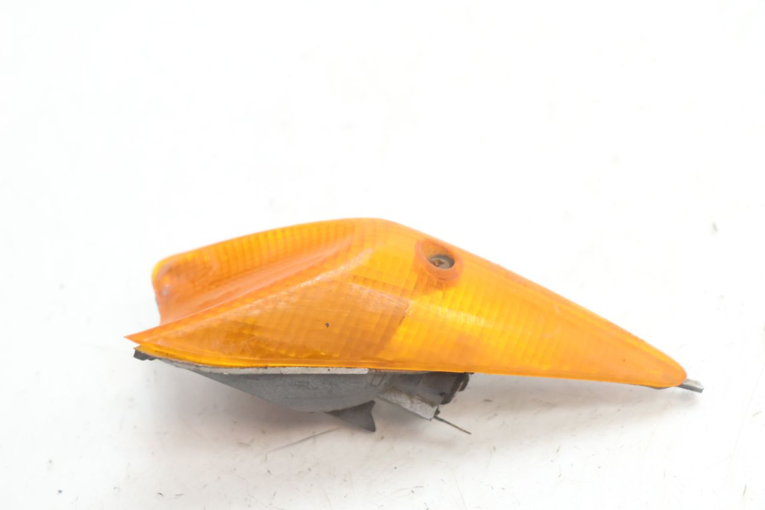 photo de HINTEN LINKS BLINKER PEUGEOT SPEEDFIGHT LC 50 (1996 - 2002) - Zoom auf Gebrauchszustand
