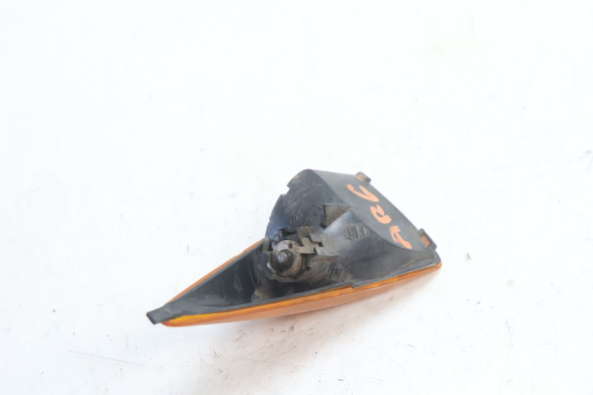 photo de HINTEN LINKS BLINKER PEUGEOT SPEEDFIGHT LC 50 (1996 - 2002) - Technische Nahaufnahme