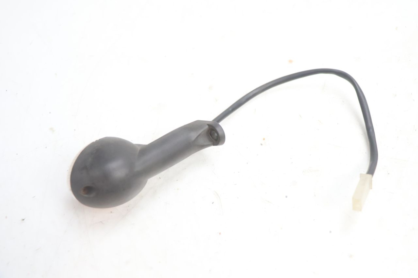 photo de LINKS HINTEN BLINKER PEUGEOT TKR TREKKER FURIOUS 50 (2005 - 2014) - Zoom auf Gebrauchszustand